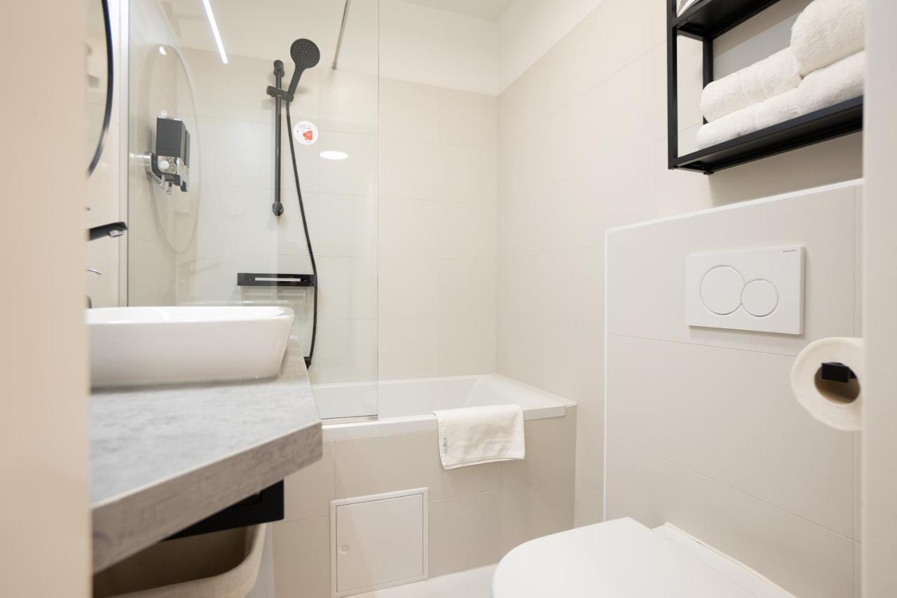 Bright Stylish Apartment In A Top Location ウィーン エクステリア 写真